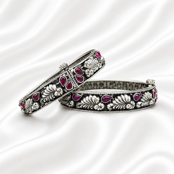 Leaf & Stone Hinged Bangles